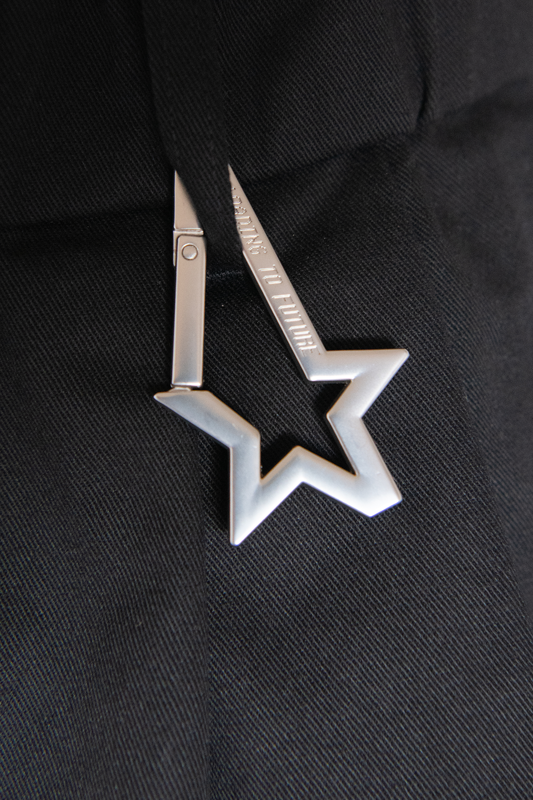 Everything Loading Star Carabiner -  Silver