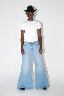 Loading Loose Fit Flare Jeans (Baggy Bootcut Fit)