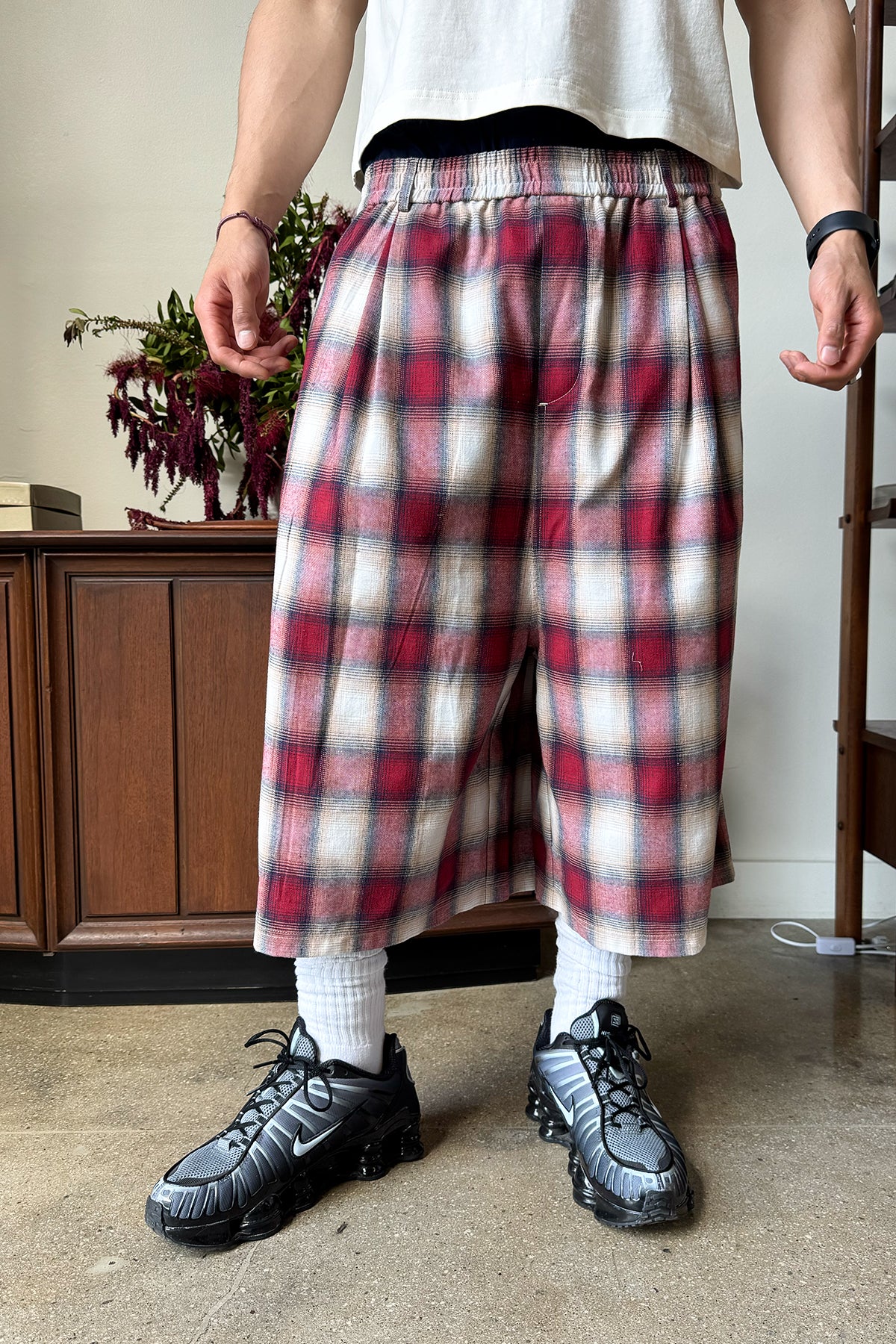 [May Pre Order] Plaid Chillin Shorts - Red
