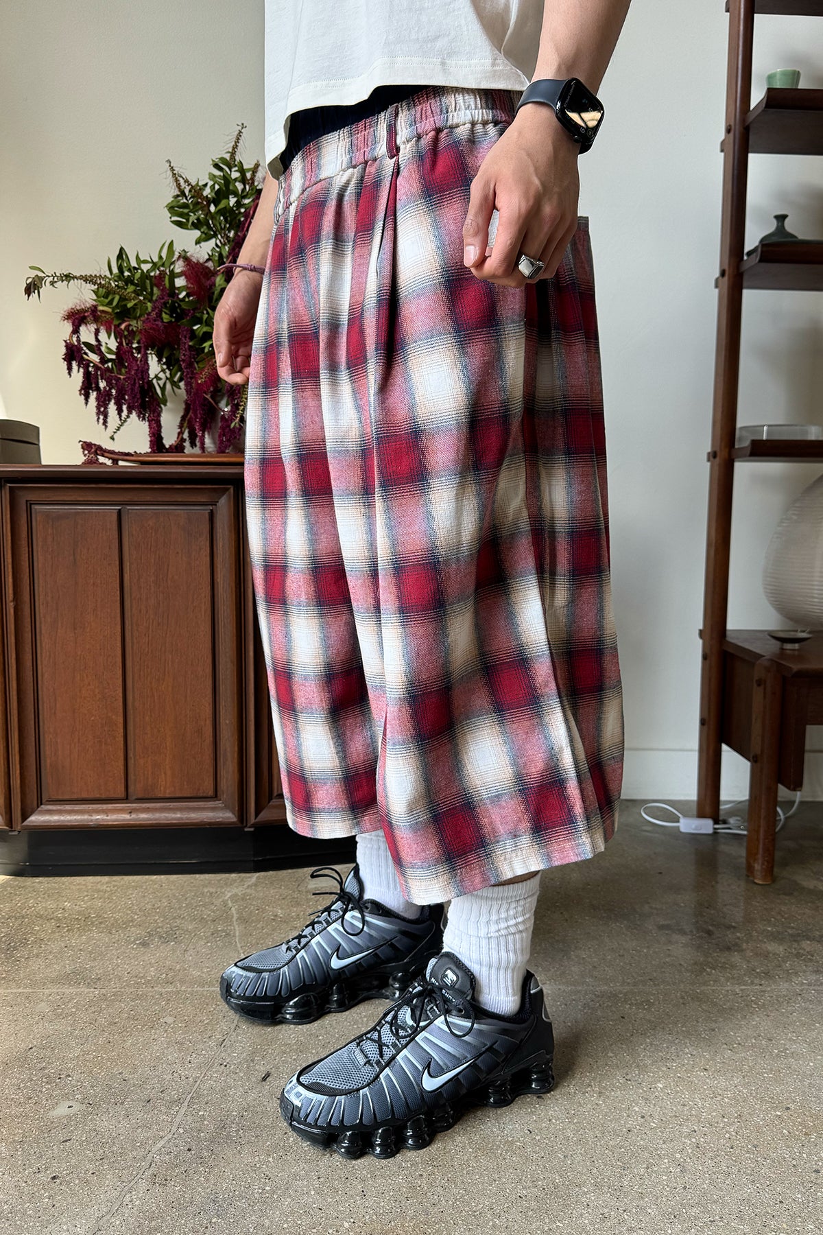 [May Pre Order] Plaid Chillin Shorts - Red