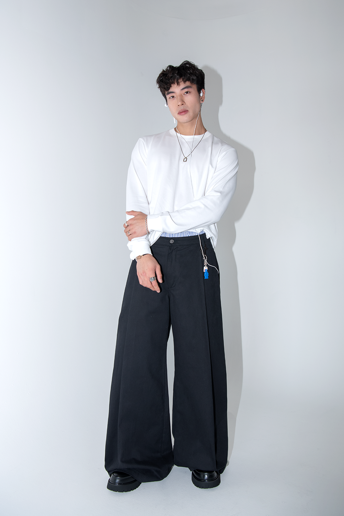 Loading everything pants V2