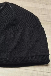 Loading Star Beanie - black