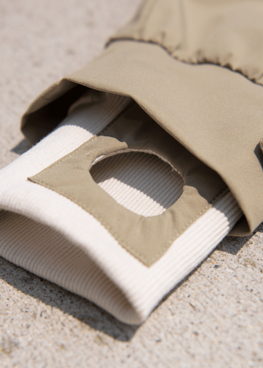 [Warehouse Sale] Dual Tone Transfromer Hoodie
